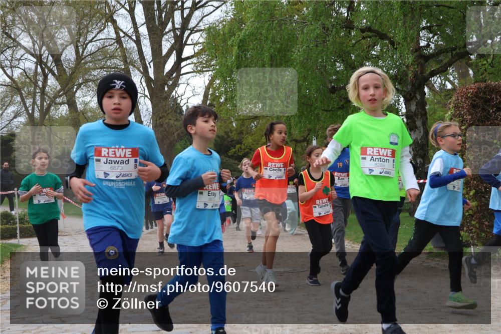 25.04.2026 - Das Zehntel Zöllner http://msf.ph/oto/9607540 25.04.2026 09:42:59 Laufen 6873, 6875, 19, 5288 meine-sportfotos.de