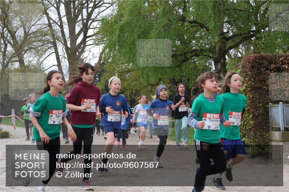 25.04.2026 - Das Zehntel Zöllner http://msf.ph/oto/9607567 25.04.2026 09:43:01 Laufen 7901, 5405, 7851 meine-sportfotos.de