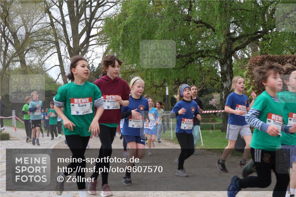 25.04.2026 - Das Zehntel Zöllner http://msf.ph/oto/9607570 25.04.2026 09:43:01 Laufen 7901, 7887, 5405 meine-sportfotos.de