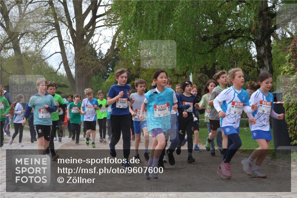 25.04.2026 - Das Zehntel Zöllner http://msf.ph/oto/9607600 25.04.2026 09:43:03 Laufen 5827 meine-sportfotos.de