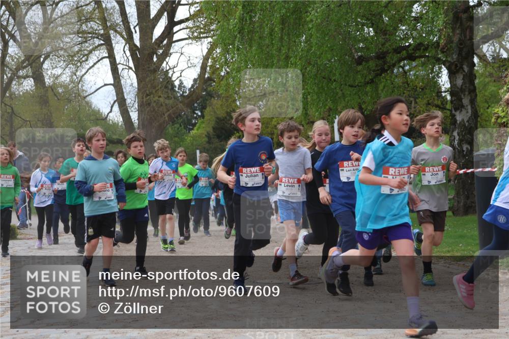 25.04.2026 - Das Zehntel Zöllner http://msf.ph/oto/9607609 25.04.2026 09:43:03 Laufen 6613 meine-sportfotos.de