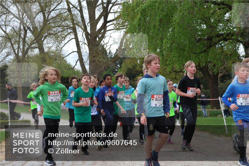 25.04.2026 - Das Zehntel Zöllner http://msf.ph/oto/9607645 25.04.2026 09:43:06 Laufen 7903, 7592, 6299 meine-sportfotos.de