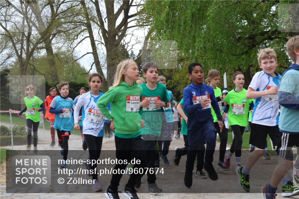 25.04.2026 - Das Zehntel Zöllner http://msf.ph/oto/9607674 25.04.2026 09:43:06 Laufen 7903, 7878 meine-sportfotos.de