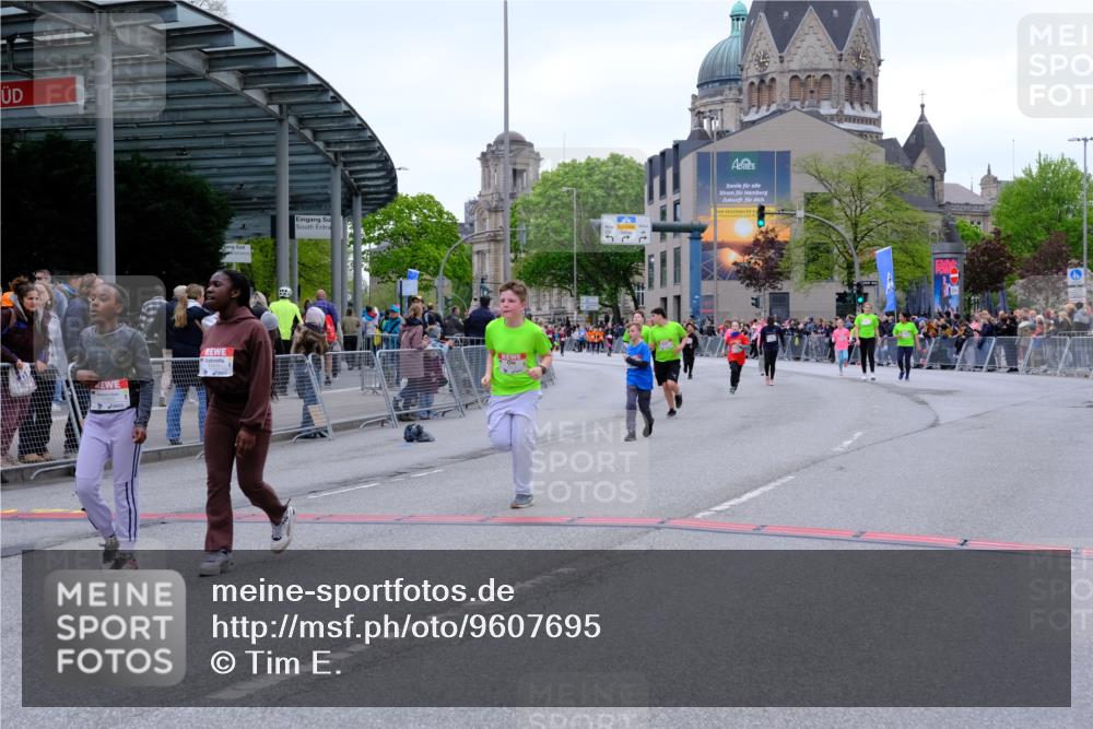25.04.2026 - Das Zehntel Tim E. http://msf.ph/oto/9607695 25.04.2026 15:02:50 Ziel 15141, 16167, 16207, 16415, 17393, 17400, 17403, 17582, 18121 meine-sportfotos.de