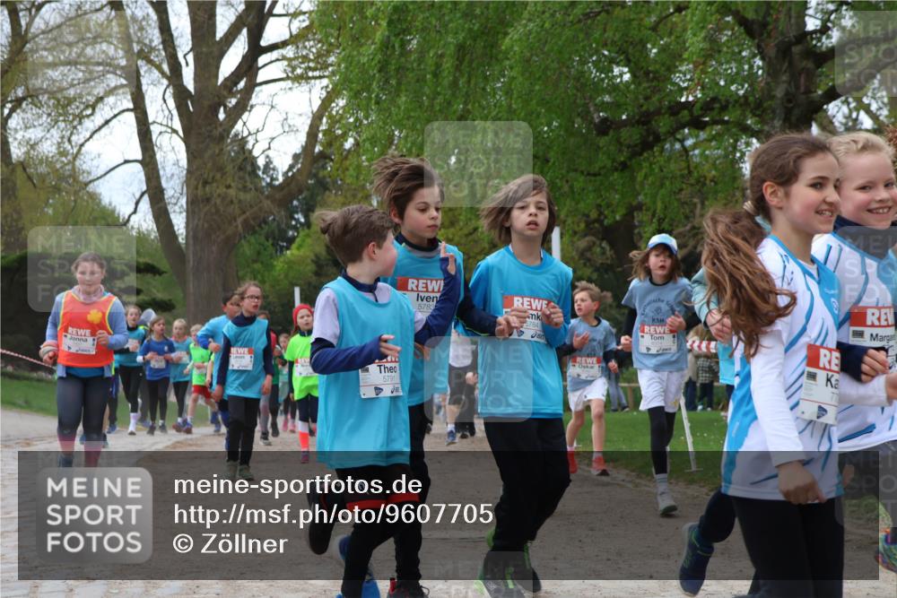 25.04.2026 - Das Zehntel Zöllner http://msf.ph/oto/9607705 25.04.2026 09:43:08 Laufen 5791, 5783, 5784 meine-sportfotos.de