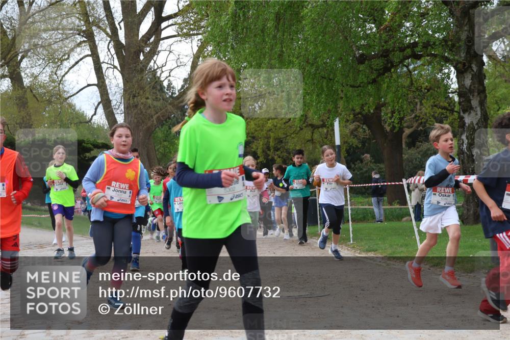 25.04.2026 - Das Zehntel Zöllner http://msf.ph/oto/9607732 25.04.2026 09:43:09 Laufen 5302, 12 meine-sportfotos.de