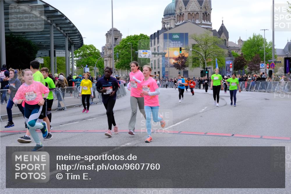 25.04.2026 - Das Zehntel Tim E. http://msf.ph/oto/9607760 25.04.2026 15:03:00 Ziel 15206, 15874, 15989, 15993, 16207, 16444, 16457, 16935, 16936, 16941, 17027, 17403, 18082 meine-sportfotos.de