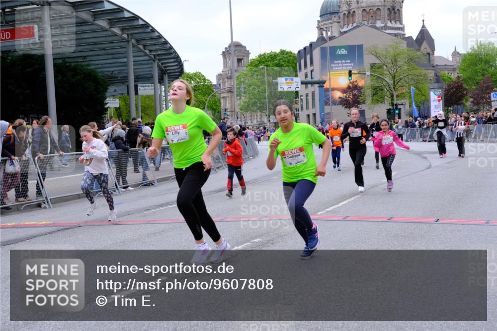 25.04.2026 - Das Zehntel Tim E. http://msf.ph/oto/9607808 25.04.2026 15:03:08 Ziel 15206, 15350, 15357, 15874, 15993, 16410, 16419, 16615, 16645, 18039, 18082 meine-sportfotos.de
