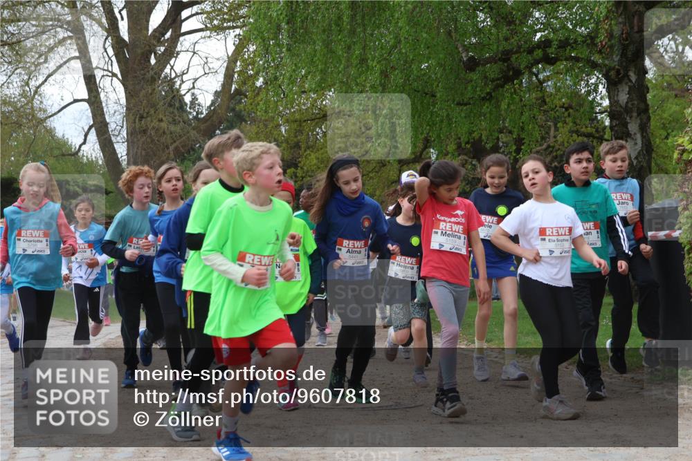 25.04.2026 - Das Zehntel Zöllner http://msf.ph/oto/9607818 25.04.2026 09:43:14 Laufen 5159, 5153 meine-sportfotos.de