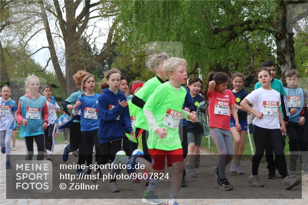 25.04.2026 - Das Zehntel Zöllner http://msf.ph/oto/9607824 25.04.2026 09:43:14 Laufen 5798, 7098, 5159, 1, 5153 meine-sportfotos.de