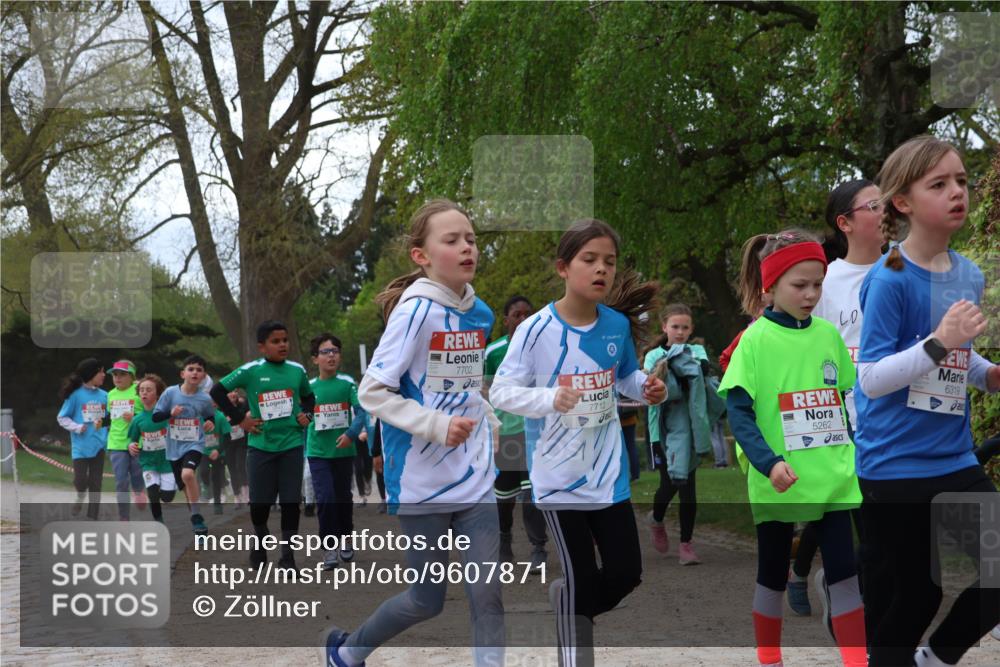 25.04.2026 - Das Zehntel Zöllner http://msf.ph/oto/9607871 25.04.2026 09:43:17 Laufen 6319, 7702, 7712, 5262 meine-sportfotos.de