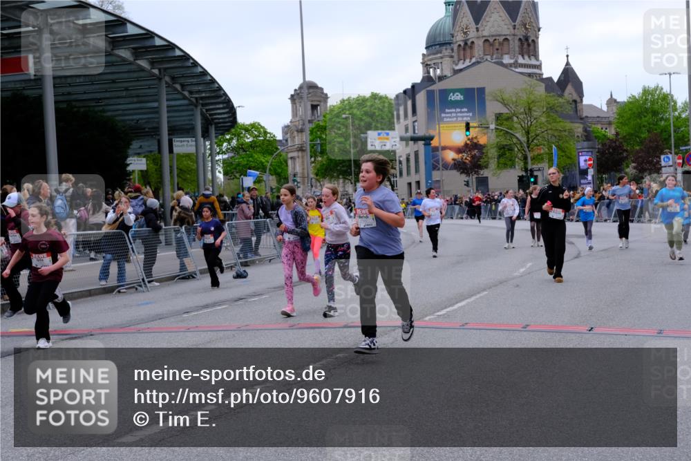 25.04.2026 - Das Zehntel Tim E. http://msf.ph/oto/9607916 25.04.2026 15:03:22 Ziel 15180, 15582, 15591, 15660, 15686, 15748, 15864, 16182, 16199, 16201, 16475, 16810, 16818, 16819, 17441, 17452, 17462, 17737, 17746, 17930, 17935 meine-sportfotos.de