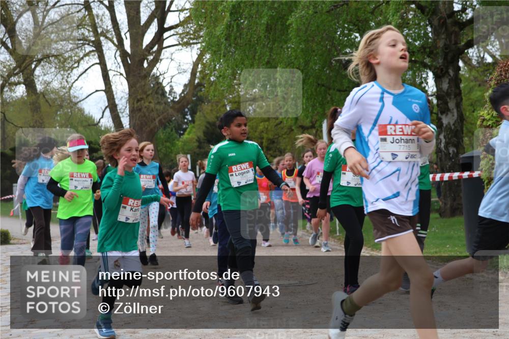 25.04.2026 - Das Zehntel Zöllner http://msf.ph/oto/9607943 25.04.2026 09:43:20 Laufen 5270, 7839, 5539, 7715, 5 meine-sportfotos.de