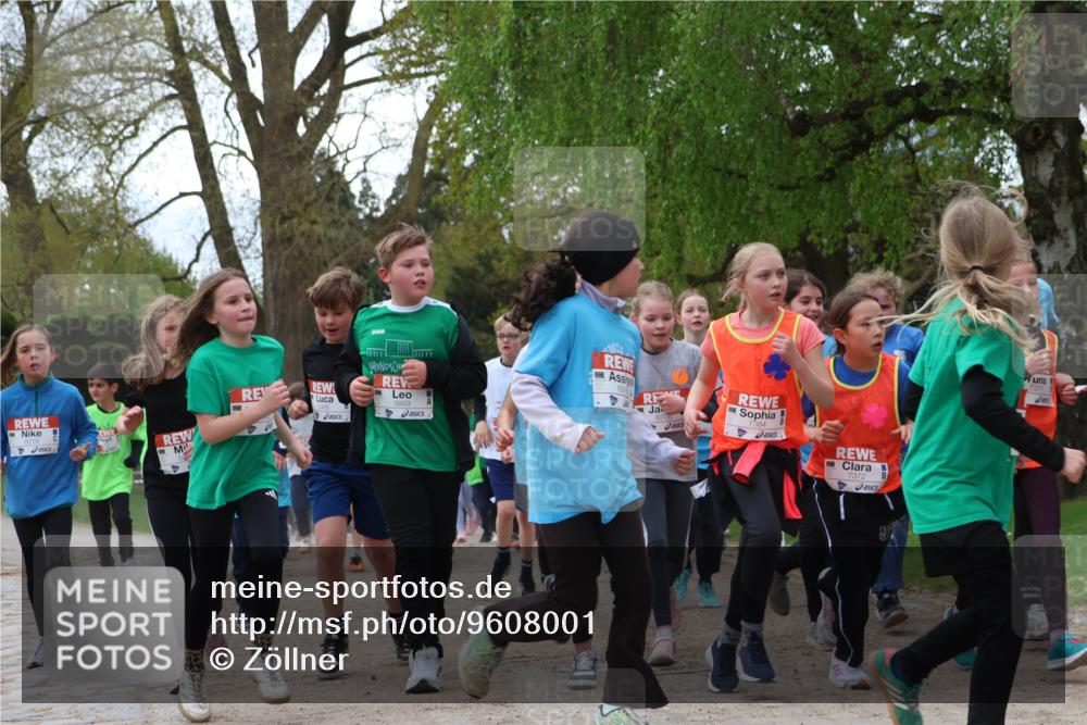 25.04.2026 - Das Zehntel Zöllner http://msf.ph/oto/9608001 25.04.2026 09:43:23 Laufen 5889, 8019, 7384, 7372, 7371 meine-sportfotos.de