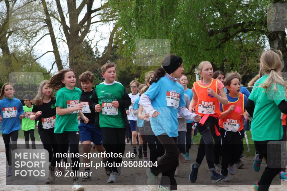 25.04.2026 - Das Zehntel Zöllner http://msf.ph/oto/9608004 25.04.2026 09:43:23 Laufen 5496, 5889, 7384, 7372 meine-sportfotos.de