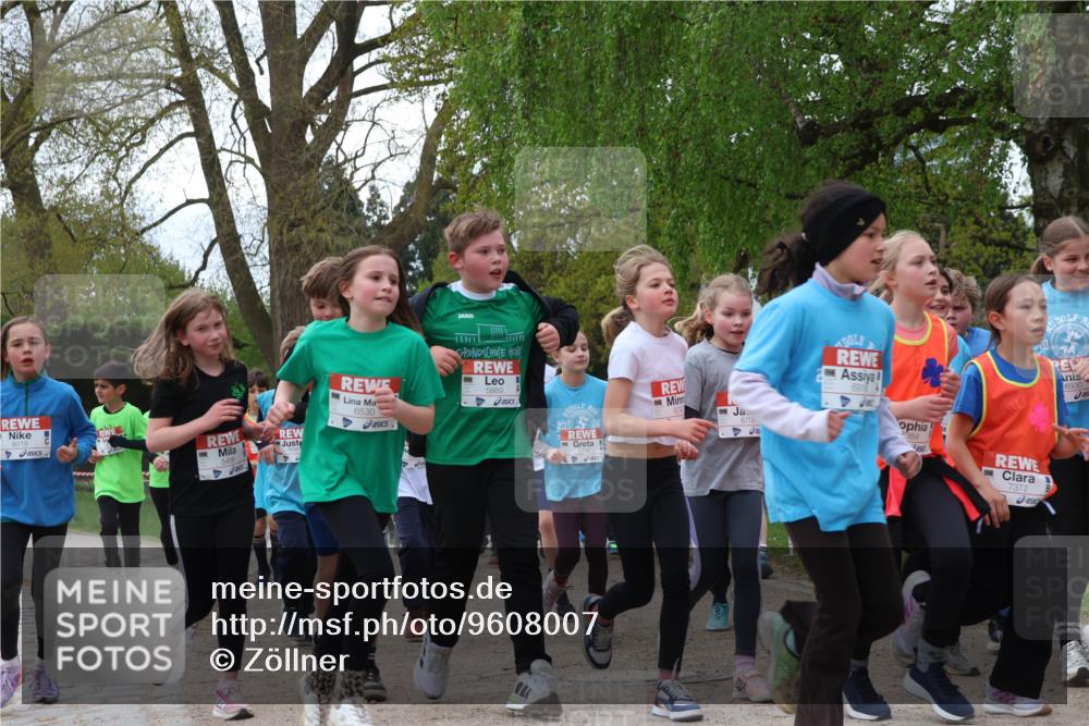 25.04.2026 - Das Zehntel Zöllner http://msf.ph/oto/9608007 25.04.2026 09:43:23 Laufen 8019, 5496, 6530, 5889, 20, 124, 674, 6706, 6916, 384, 7372, 6930 meine-sportfotos.de