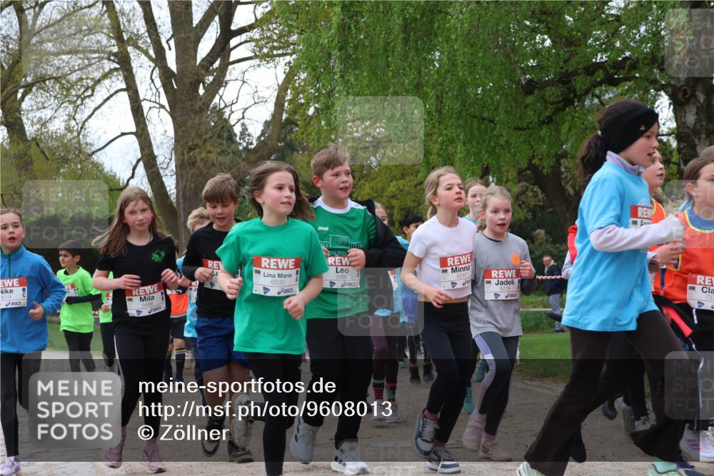 25.04.2026 - Das Zehntel Zöllner http://msf.ph/oto/9608013 25.04.2026 09:43:23 Laufen 8019, 5496, 5889, 6530, 6747, 6708, 737 meine-sportfotos.de