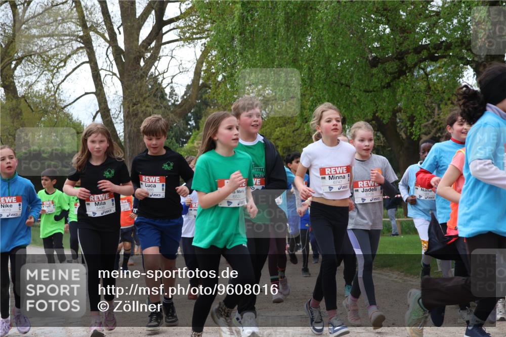 25.04.2026 - Das Zehntel Zöllner http://msf.ph/oto/9608016 25.04.2026 09:43:23 Laufen 8019, 5485, 5496, 6530, 6747, 6708 meine-sportfotos.de
