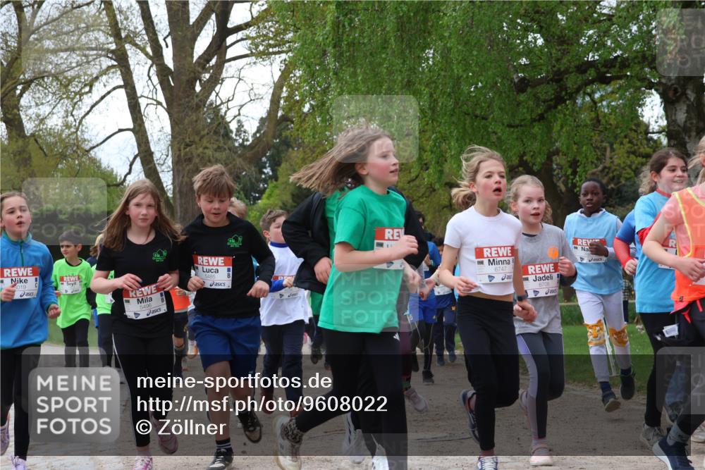 25.04.2026 - Das Zehntel Zöllner http://msf.ph/oto/9608022 25.04.2026 09:43:23 Laufen 3019, 5496, 5485, 1, 6747, 6708 meine-sportfotos.de