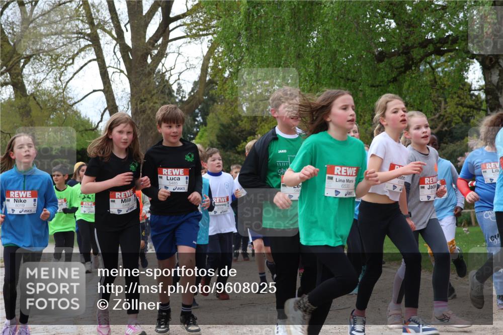 25.04.2026 - Das Zehntel Zöllner http://msf.ph/oto/9608025 25.04.2026 09:43:23 Laufen 8019, 5496, 5485, 5034, 11, 11, 588, 6530, 6747 meine-sportfotos.de