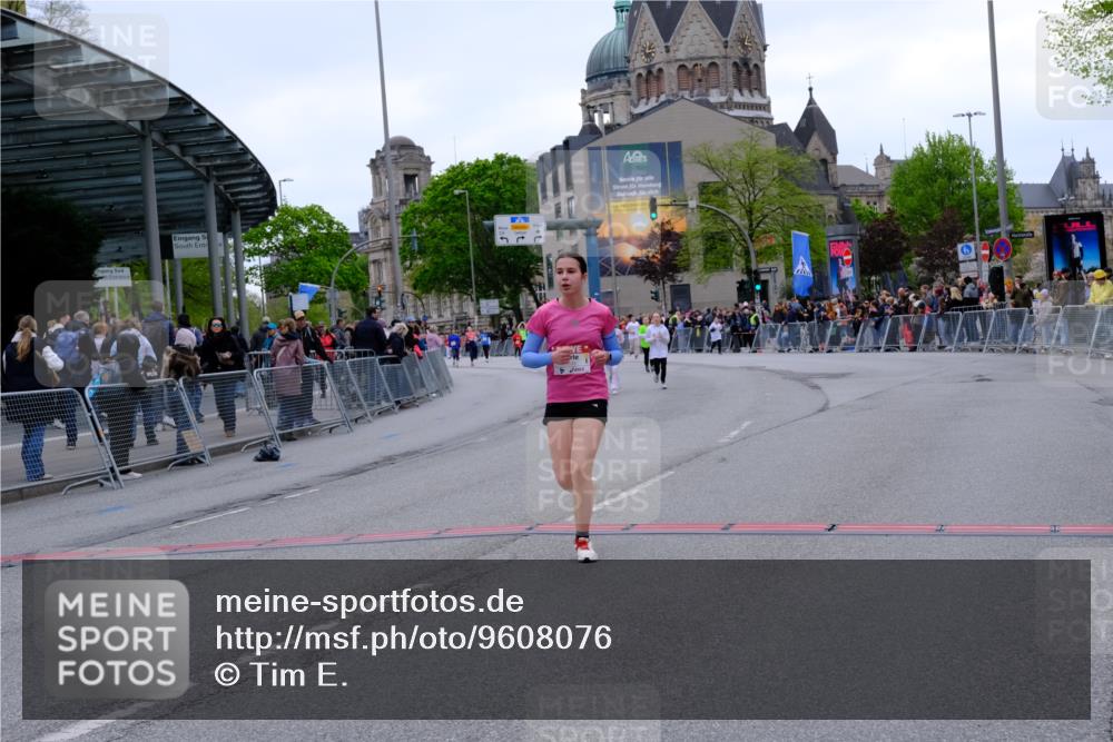 25.04.2026 - Das Zehntel Tim E. http://msf.ph/oto/9608076 25.04.2026 15:03:48 Ziel 15160, 15183, 16545, 17170, 17202, 17215, 17618, 18293 meine-sportfotos.de