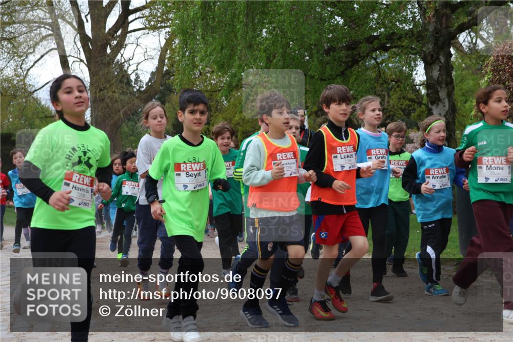25.04.2026 - Das Zehntel Zöllner http://msf.ph/oto/9608097 25.04.2026 09:43:27 Laufen 7298, 7313, 7390, 7386, 5746, 5530 meine-sportfotos.de