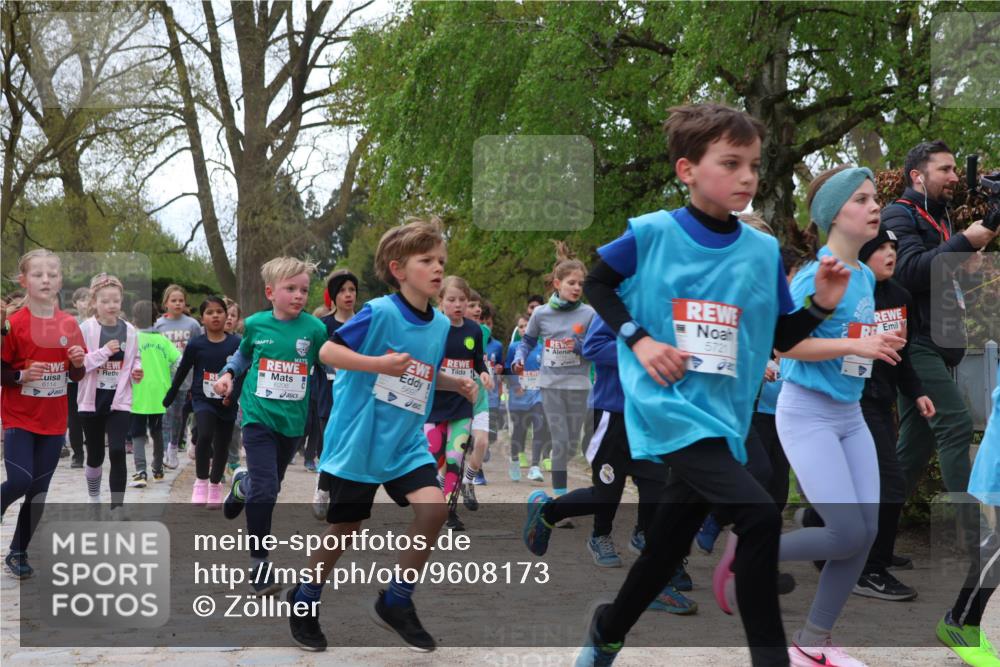 25.04.2026 - Das Zehntel Zöllner http://msf.ph/oto/9608173 25.04.2026 09:43:31 Laufen 6114, 5687, 5721 meine-sportfotos.de