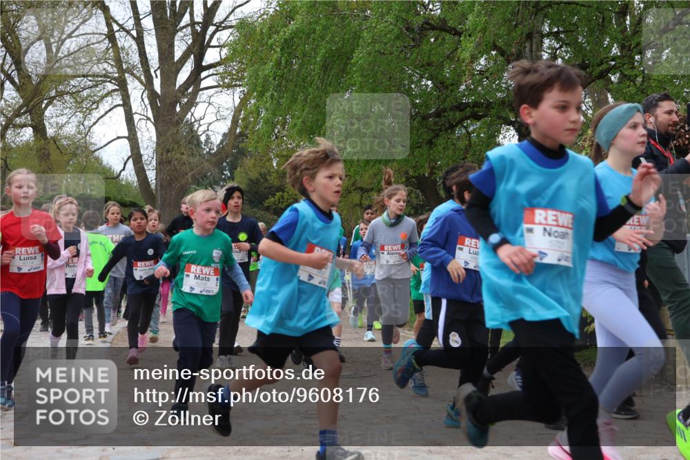 25.04.2026 - Das Zehntel Zöllner http://msf.ph/oto/9608176 25.04.2026 09:43:31 Laufen 6114, 6206, 668, 572 meine-sportfotos.de