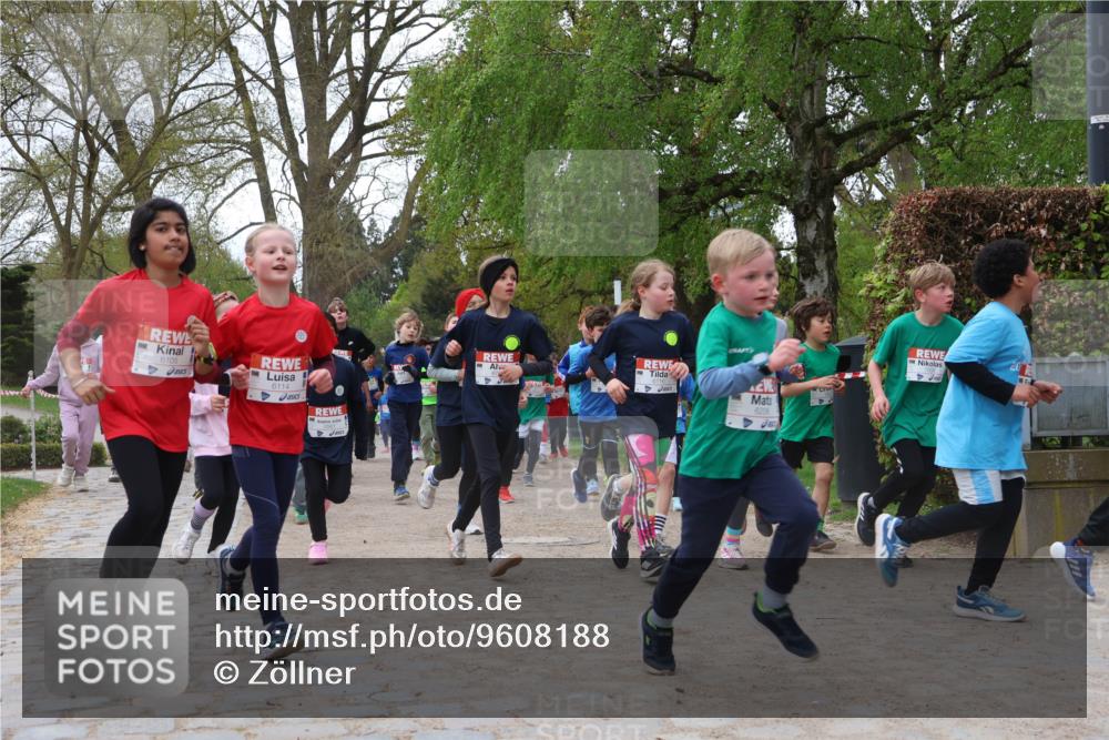25.04.2026 - Das Zehntel Zöllner http://msf.ph/oto/9608188 25.04.2026 09:43:32 Laufen 6105, 6114, 6206 meine-sportfotos.de