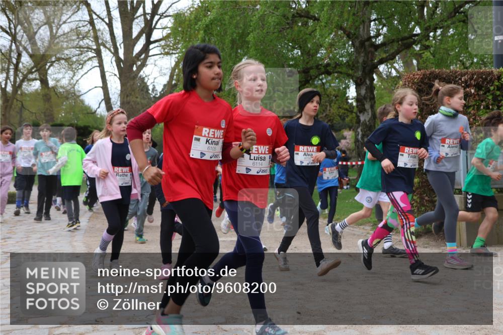 25.04.2026 - Das Zehntel Zöllner http://msf.ph/oto/9608200 25.04.2026 09:43:33 Laufen 6105, 6114, 6756, 6716 meine-sportfotos.de