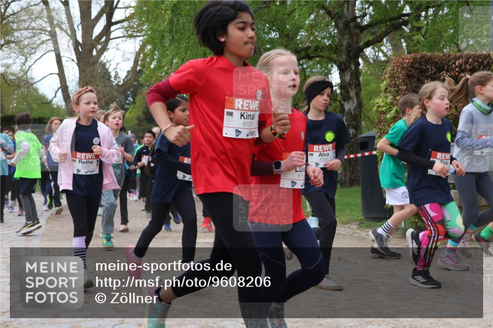 25.04.2026 - Das Zehntel Zöllner http://msf.ph/oto/9608206 25.04.2026 09:43:33 Laufen 5568, 6105, 70, 611, 6756 meine-sportfotos.de