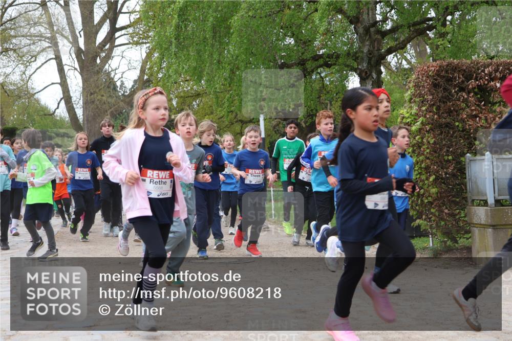 25.04.2026 - Das Zehntel Zöllner http://msf.ph/oto/9608218 25.04.2026 09:43:33 Laufen 5568 meine-sportfotos.de