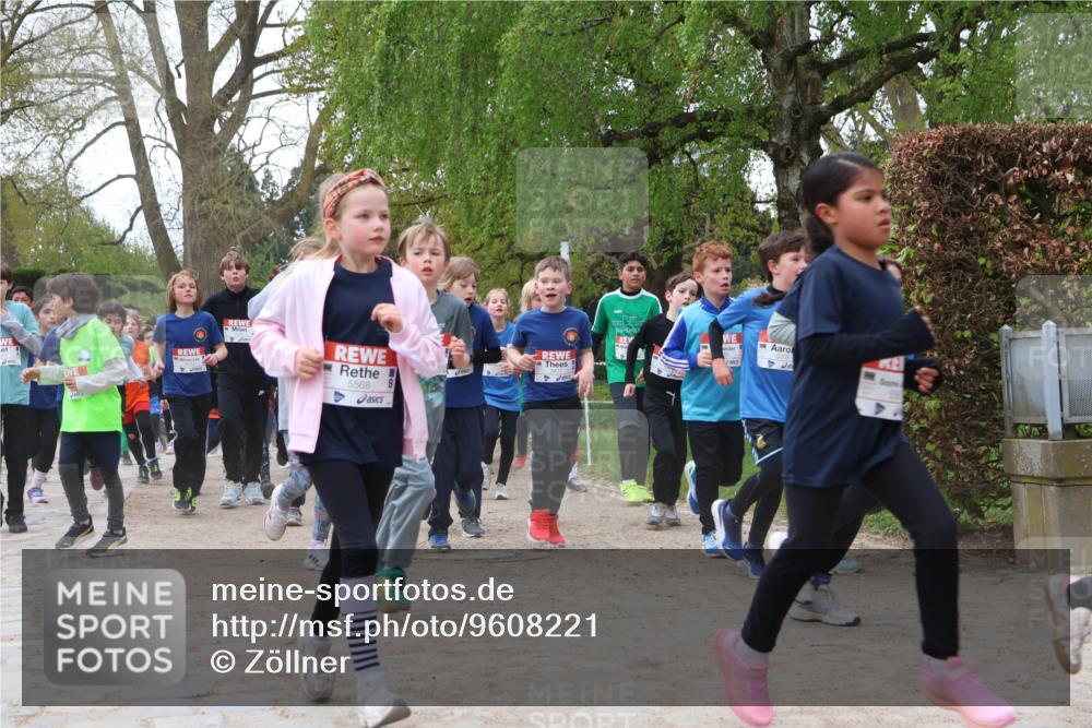 25.04.2026 - Das Zehntel Zöllner http://msf.ph/oto/9608221 25.04.2026 09:43:33 Laufen 5568 meine-sportfotos.de