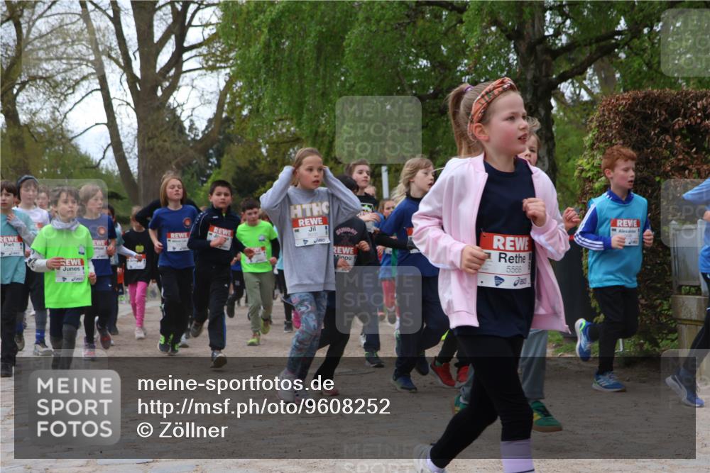 25.04.2026 - Das Zehntel Zöllner http://msf.ph/oto/9608252 25.04.2026 09:43:34 Laufen 5568 meine-sportfotos.de