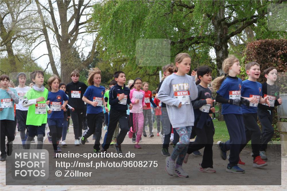 25.04.2026 - Das Zehntel Zöllner http://msf.ph/oto/9608275 25.04.2026 09:43:35 Laufen 8035 meine-sportfotos.de