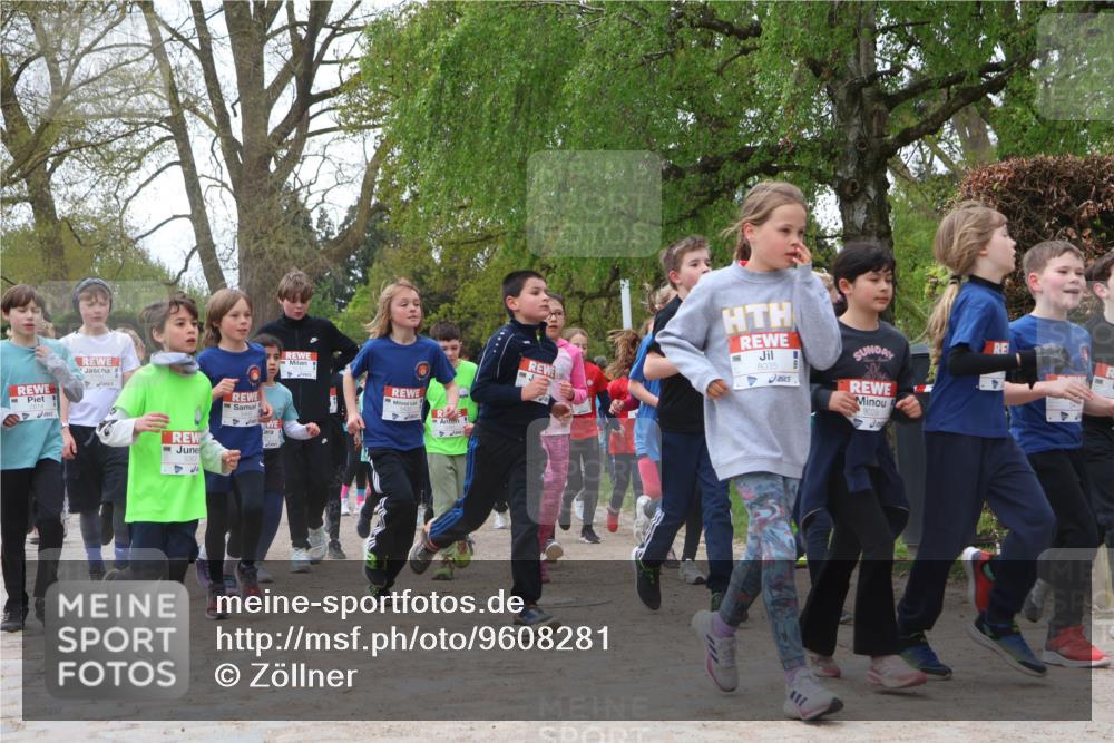 25.04.2026 - Das Zehntel Zöllner http://msf.ph/oto/9608281 25.04.2026 09:43:35 Laufen 8035 meine-sportfotos.de