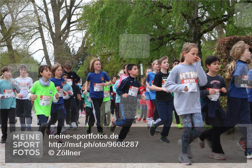 25.04.2026 - Das Zehntel Zöllner http://msf.ph/oto/9608287 25.04.2026 09:43:35 Laufen 8035 meine-sportfotos.de