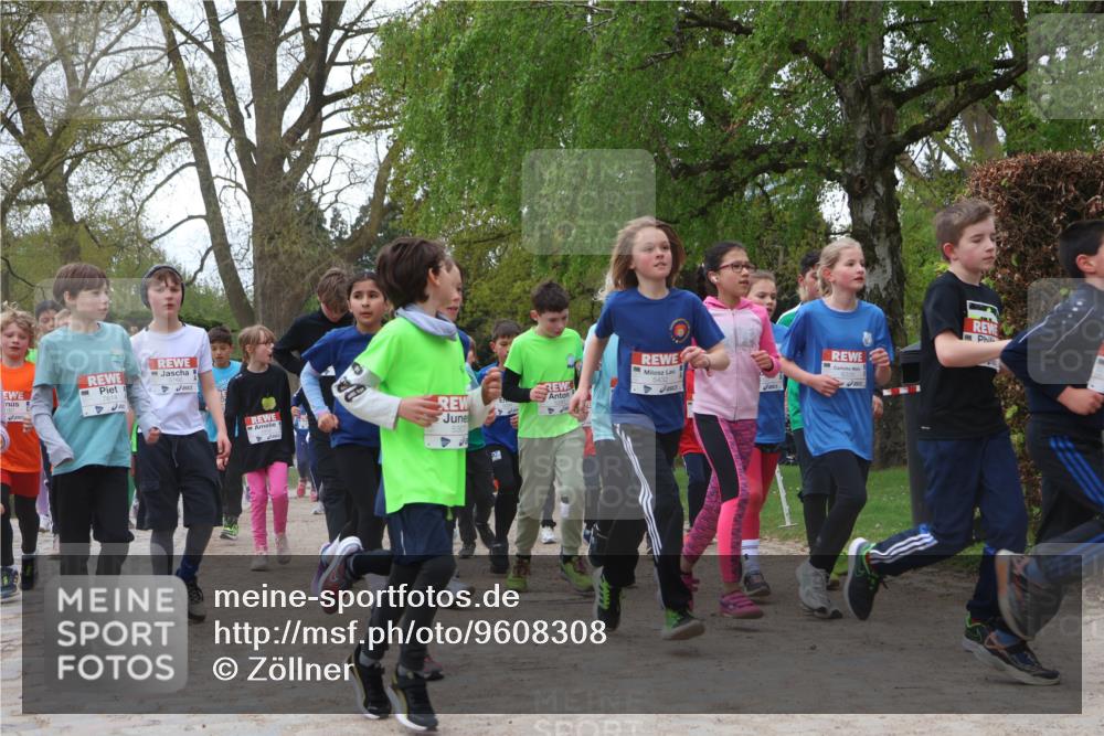 25.04.2026 - Das Zehntel Zöllner http://msf.ph/oto/9608308 25.04.2026 09:43:36 Laufen 7614, 5307 meine-sportfotos.de
