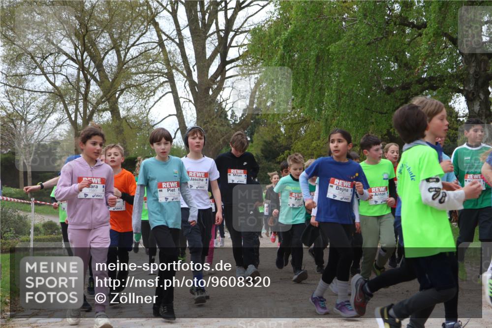 25.04.2026 - Das Zehntel Zöllner http://msf.ph/oto/9608320 25.04.2026 09:43:36 Laufen 7580, 7614, 5166, 5430 meine-sportfotos.de