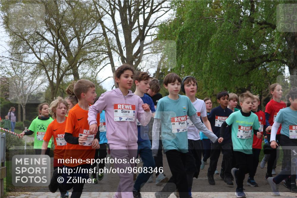 25.04.2026 - Das Zehntel Zöllner http://msf.ph/oto/9608346 25.04.2026 09:43:37 Laufen 618, 6207, 7580, 7614, 6006 meine-sportfotos.de