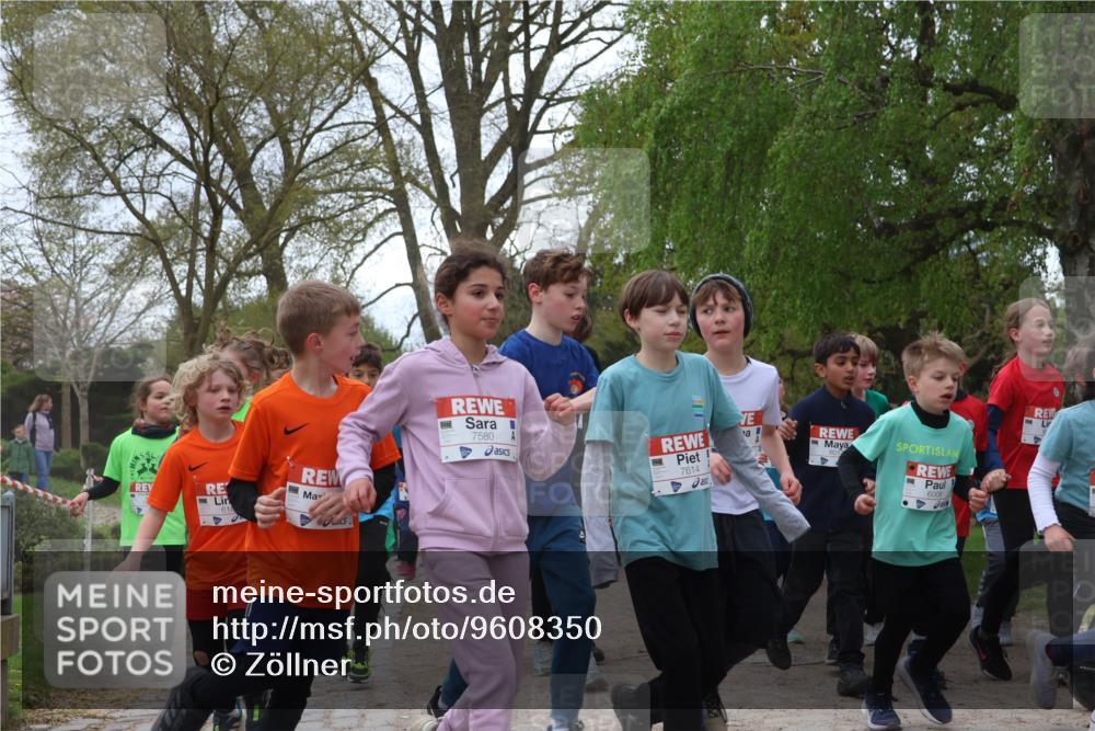 25.04.2026 - Das Zehntel Zöllner http://msf.ph/oto/9608350 25.04.2026 09:43:37 Laufen 618, 7580, 7614, 6006 meine-sportfotos.de