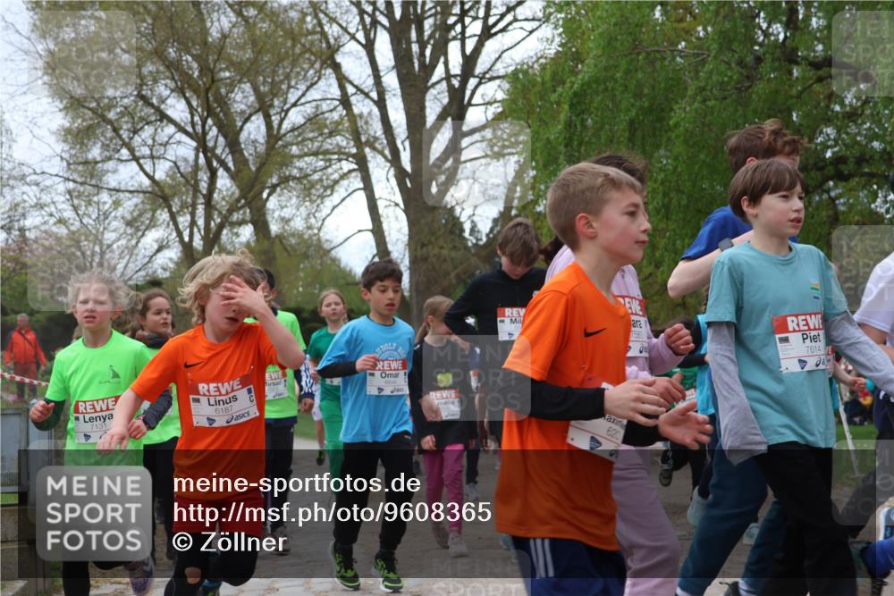 25.04.2026 - Das Zehntel Zöllner http://msf.ph/oto/9608365 25.04.2026 09:43:38 Laufen 7131, 6187, 7580, 7614, 620 meine-sportfotos.de