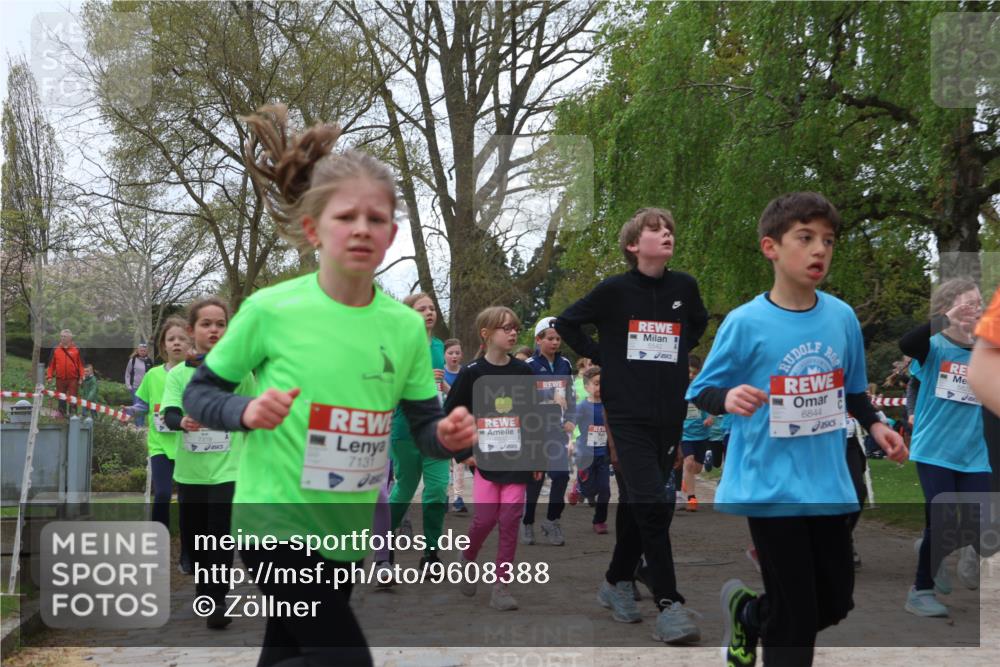 25.04.2026 - Das Zehntel Zöllner http://msf.ph/oto/9608388 25.04.2026 09:43:39 Laufen 7319, 7131, 6844 meine-sportfotos.de