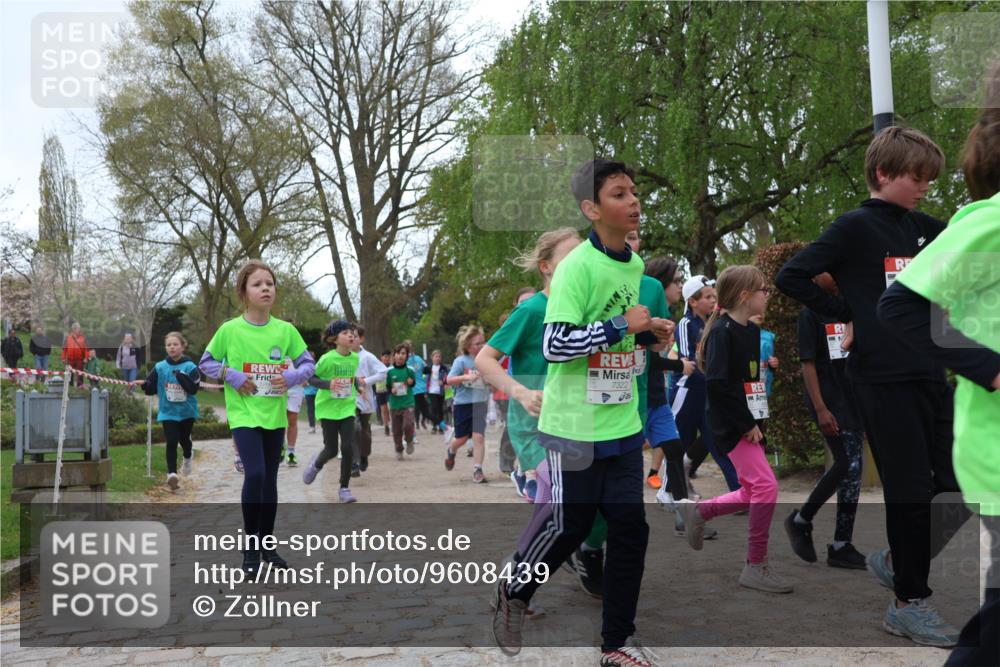 25.04.2026 - Das Zehntel Zöllner http://msf.ph/oto/9608439 25.04.2026 09:43:41 Laufen 7322 meine-sportfotos.de