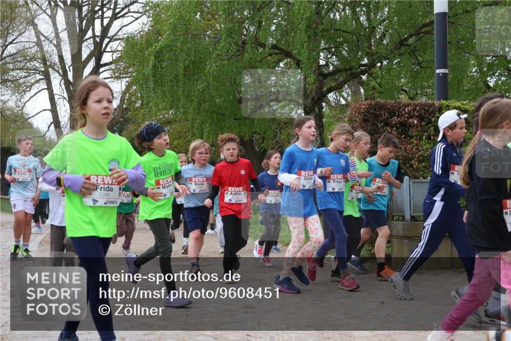25.04.2026 - Das Zehntel Zöllner http://msf.ph/oto/9608451 25.04.2026 09:43:42 Laufen 5266 meine-sportfotos.de