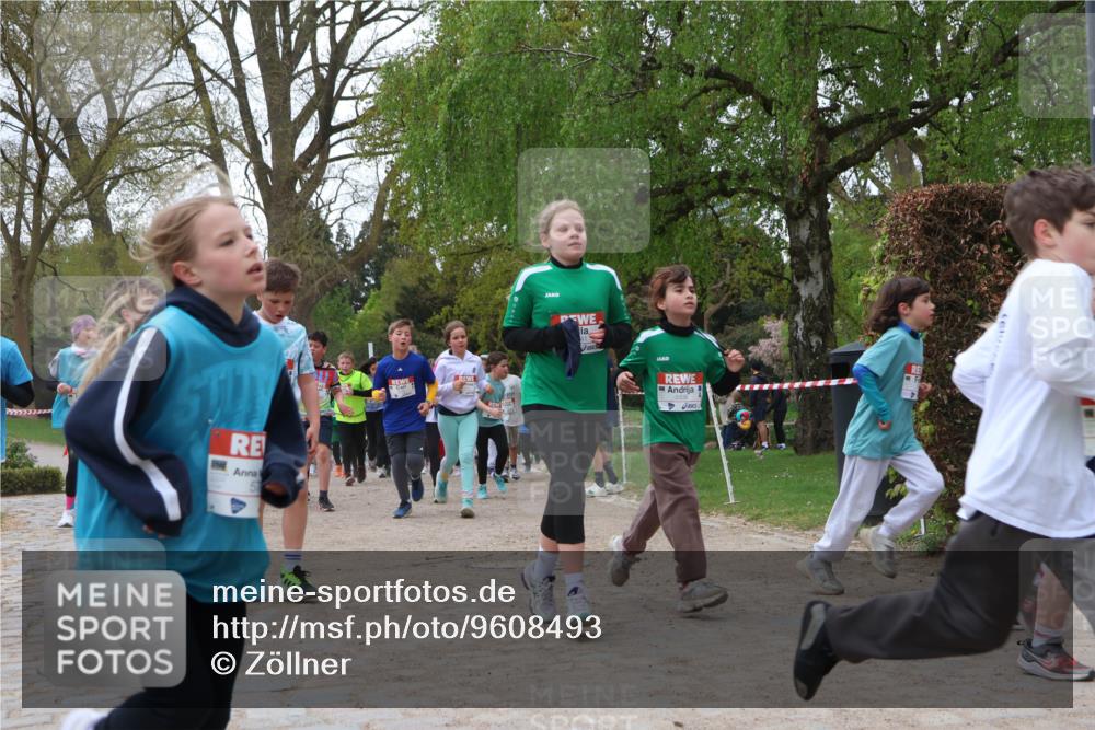 25.04.2026 - Das Zehntel Zöllner http://msf.ph/oto/9608493 25.04.2026 09:43:44 Laufen 1, 41 meine-sportfotos.de