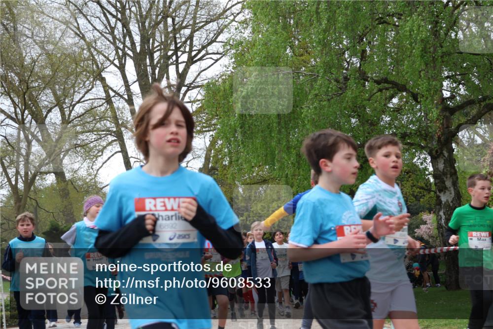 25.04.2026 - Das Zehntel Zöllner http://msf.ph/oto/9608533 25.04.2026 09:43:45 Laufen 6892 meine-sportfotos.de