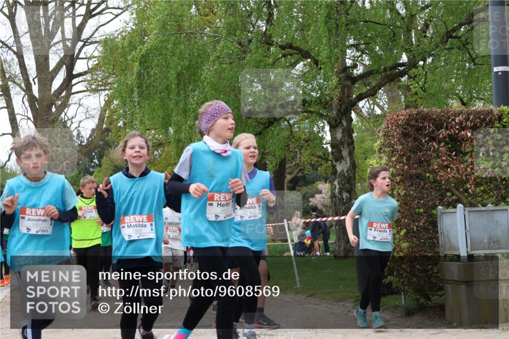 25.04.2026 - Das Zehntel Zöllner http://msf.ph/oto/9608569 25.04.2026 09:43:47 Laufen 5832, 5806, 5818, 5816 meine-sportfotos.de