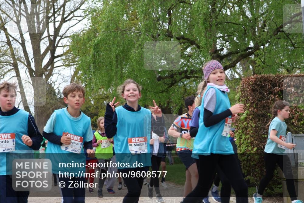 25.04.2026 - Das Zehntel Zöllner http://msf.ph/oto/9608577 25.04.2026 09:43:47 Laufen 5810, 5832, 5806 meine-sportfotos.de