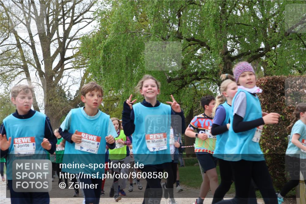 25.04.2026 - Das Zehntel Zöllner http://msf.ph/oto/9608580 25.04.2026 09:43:47 Laufen 5810, 5832, 5806 meine-sportfotos.de